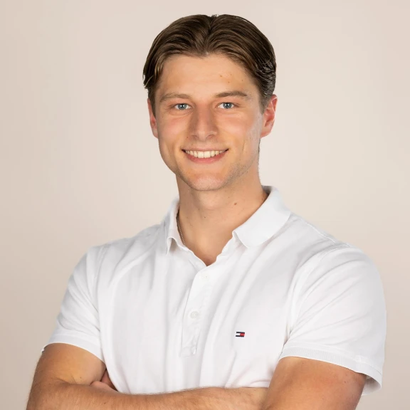 Portret van Dennis